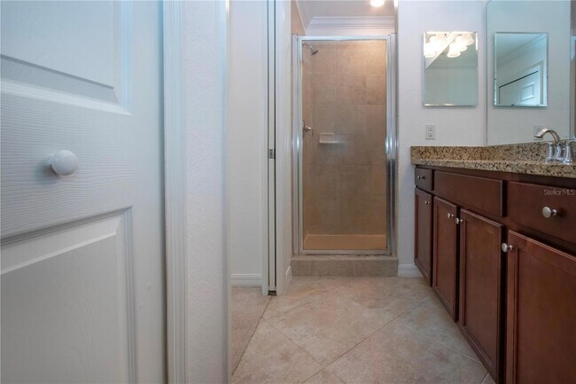 Building Photo - 16804 Vardon Ter
