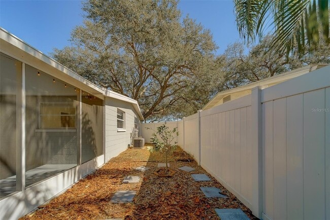 Building Photo - 11128 116th St