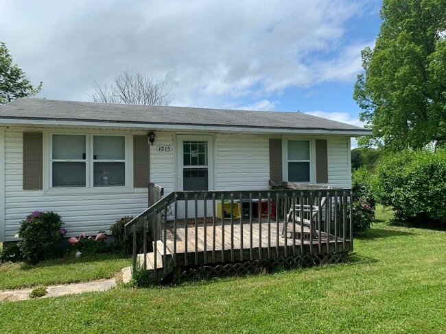 Primary Photo - 2 Bedroom 1 Bath House