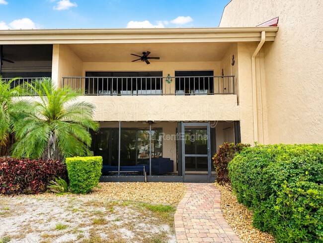 Building Photo - 4780 Brittany Dr S