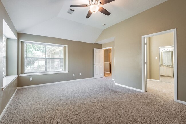 Building Photo - 18326 Cinderwood Dr