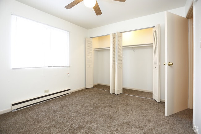 2 BR, 1 BA - second bedroom - Pine Ridge