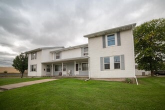Building Photo - 720 Fairwood Dr