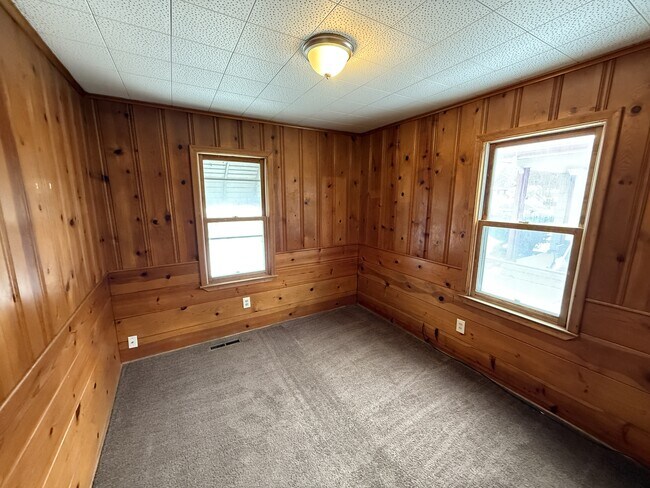 Building Photo - 13441 Harold Ave