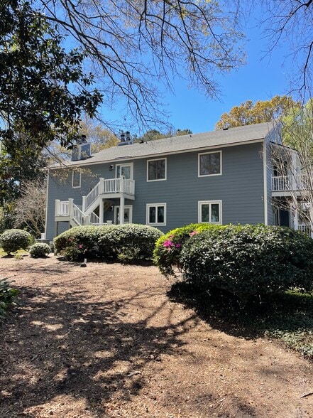 Primary Photo - 1714 Greystone Blvd