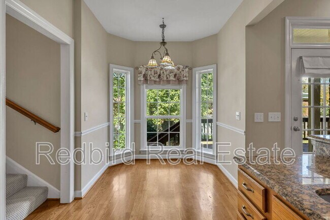 Building Photo - 2794 Warwick Ct