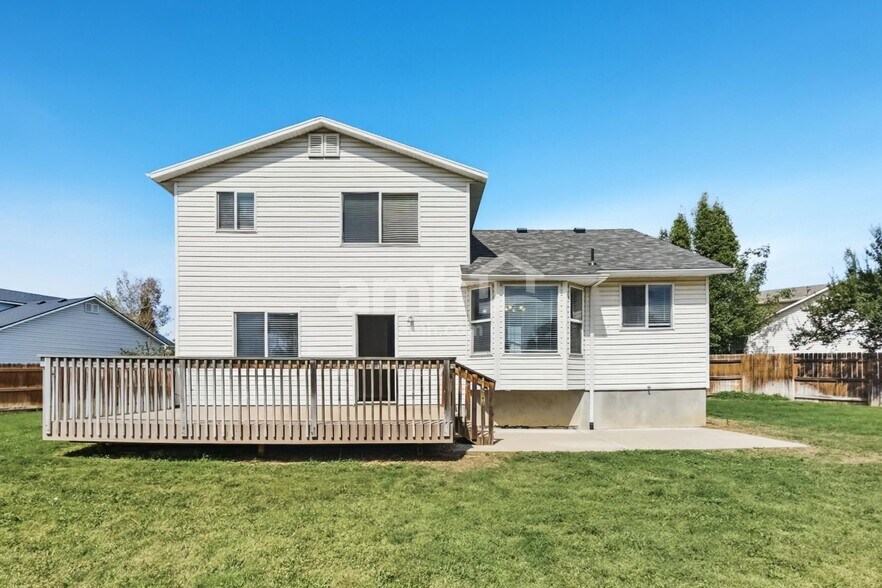 Building Photo - 2475 W 1325 N