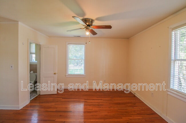 Building Photo - 51 Timmerman Dr