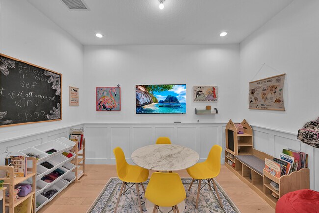 Building Photo - 12554 Nautilus Cir