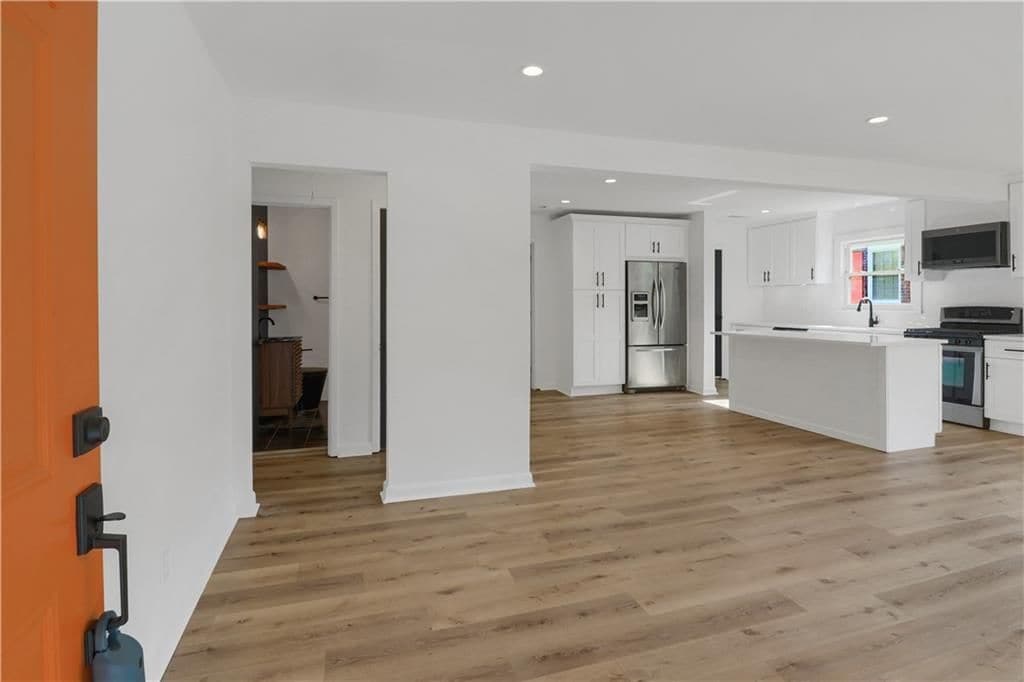 Building Photo - 776 Norwood Rd SE