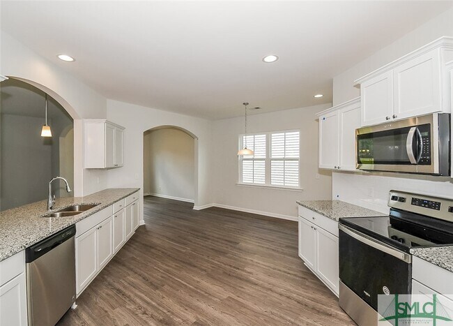 Building Photo - 106 S Trl Wy