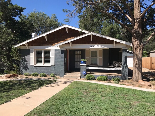 Building Photo - 2824 23rd St