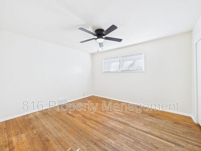 Building Photo - 6903 E 113 Terrace