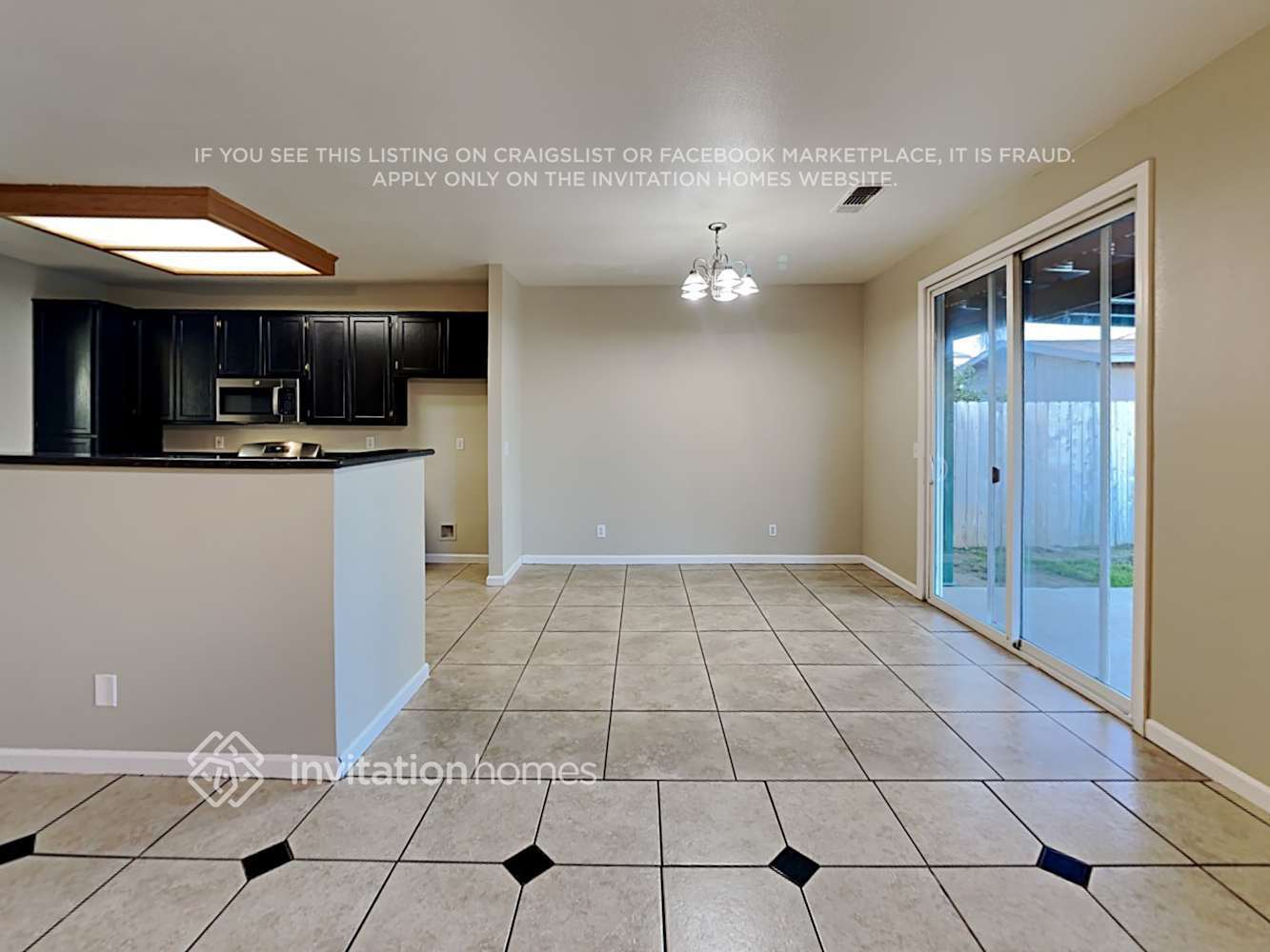 Building Photo - 1531 Berkshire Dr