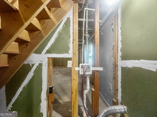 Building Photo - 3280 S Whisper Dr