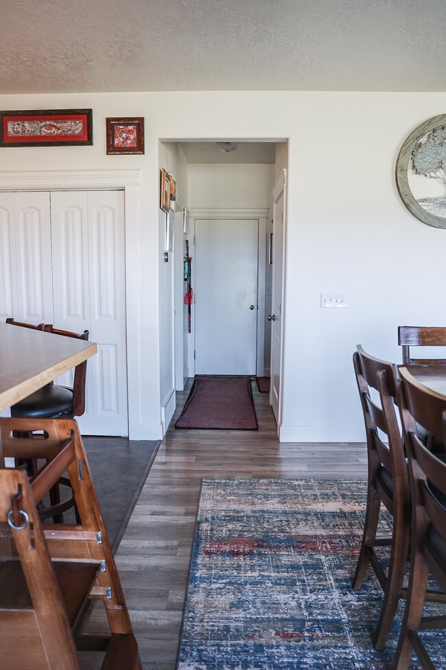 Building Photo - 45 Butch Cassidy Loop