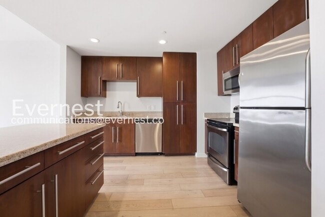 Building Photo - 1-Bed/1-Bath Condo with Pool, Spa, and Fitness Center!/Available Now!