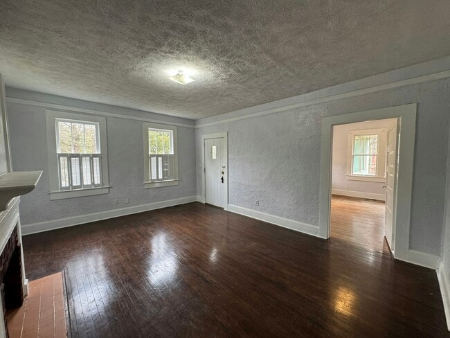 Building Photo - 435 Alta Woods Blvd