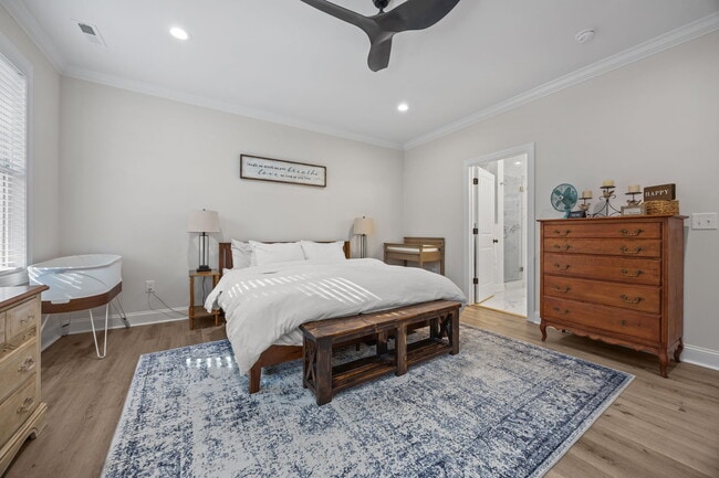 Building Photo - 346 Gun Club Dr