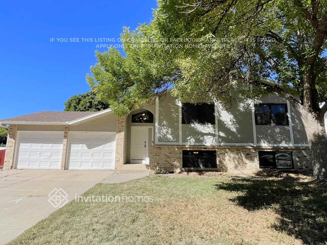 Building Photo - 5004 Hackamore Dr N