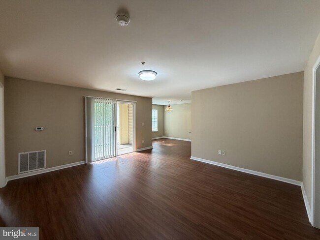 Building Photo - 11824 ETON Dr