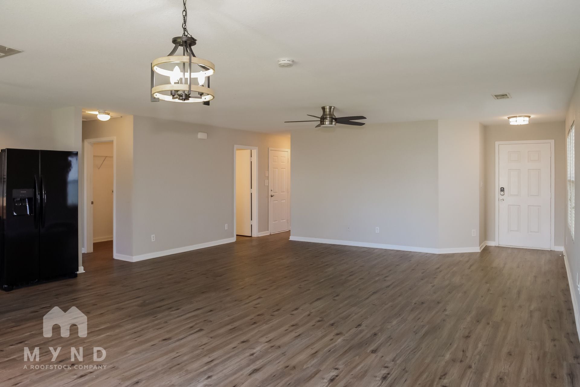 Building Photo - 15188 Mill Valley Dr