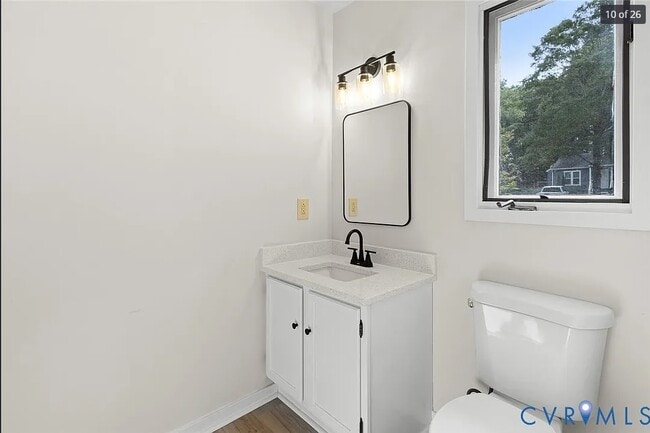 Building Photo - 12916 Copperas Ln