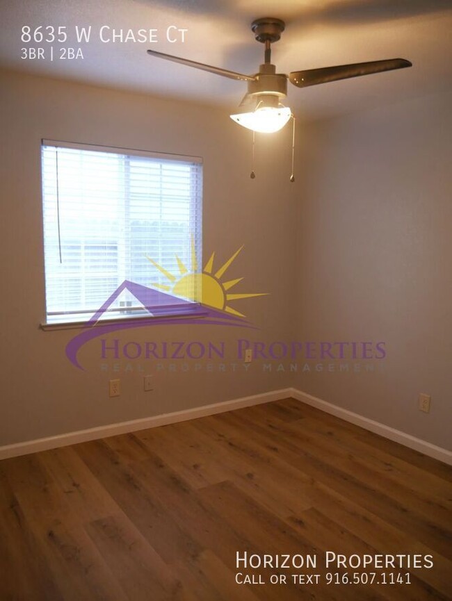 Building Photo - 8635 W Chase Ct