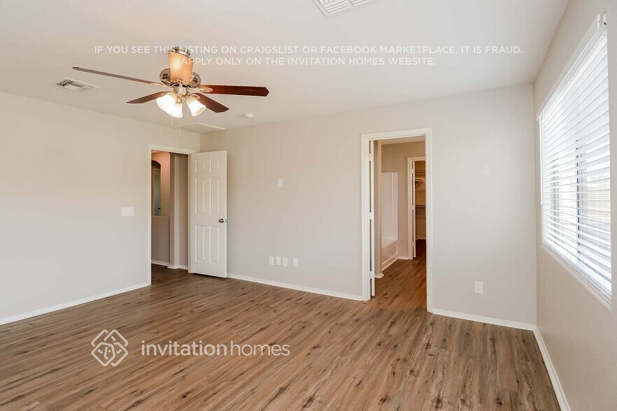 Building Photo - 676 E Maddison St