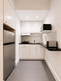 Building Photo - 3025 Indian Creek Dr