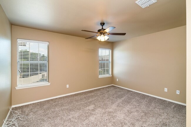 Building Photo - 1430 Piedmont Dr