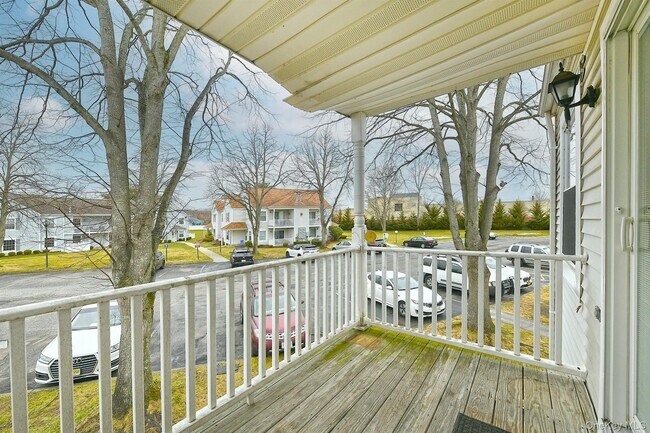 Building Photo - 171 Fairview Cir