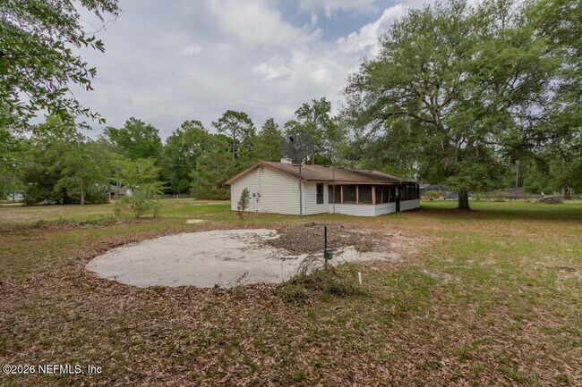 Building Photo - 4523 Chipmunk Rd