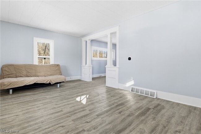 Building Photo - 1729 E 26th St