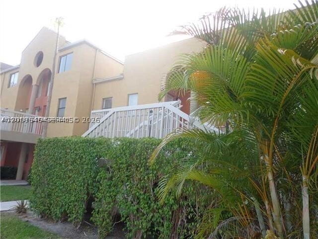 Building Photo - 5200 NW 31st Ave