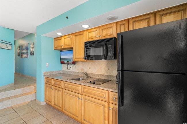 Building Photo - 4800 S Ocean Blvd
