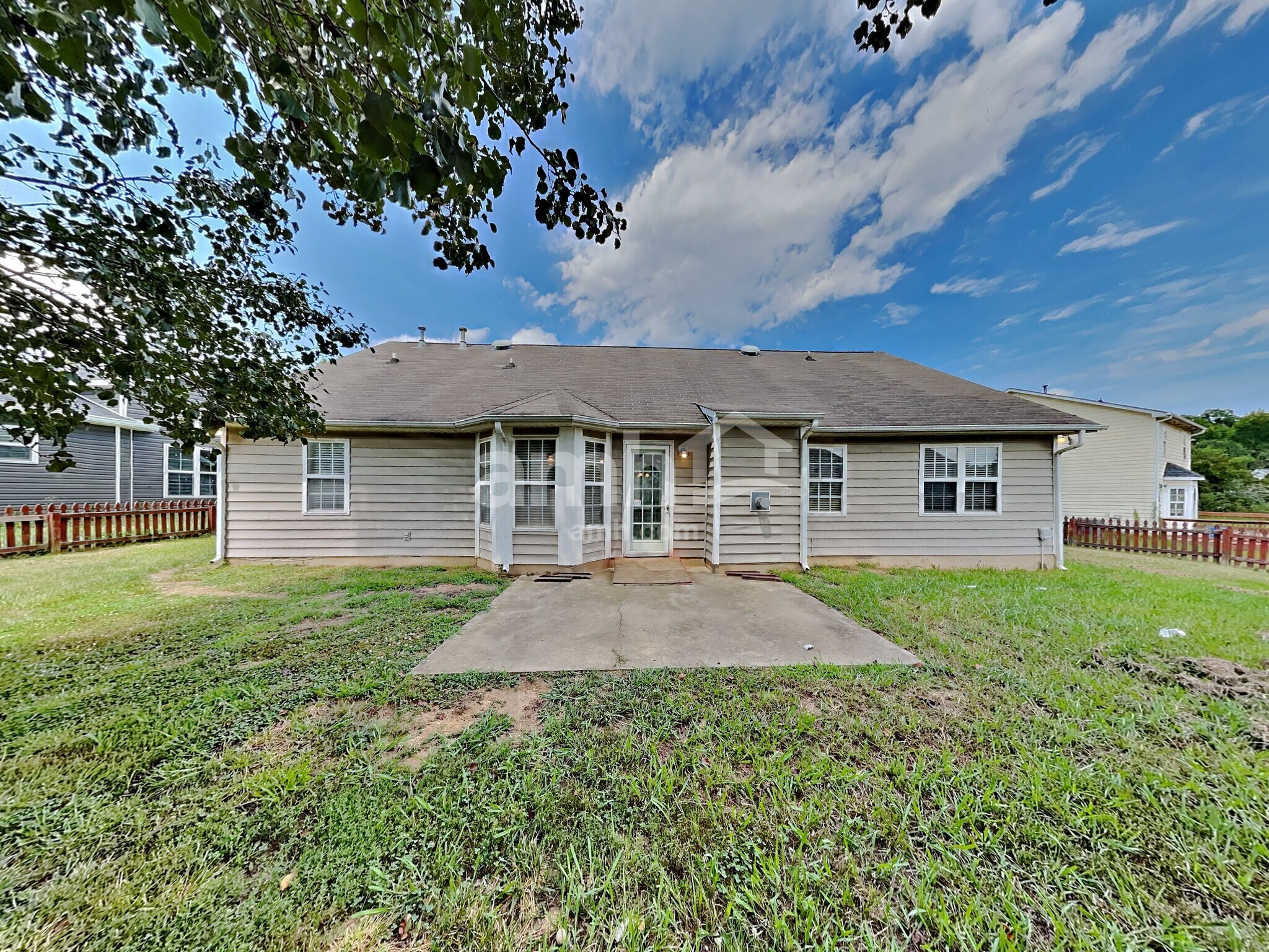 Building Photo - 9411 Misty Arbor Way