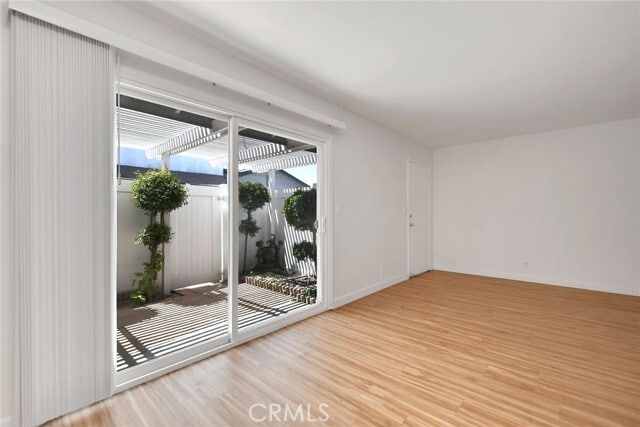 Building Photo - 1460 Forest Glen Dr