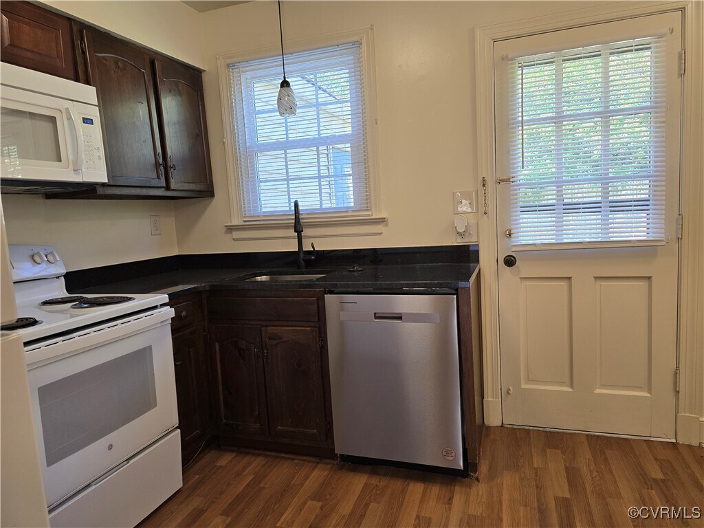 Building Photo - 3812 Hermitage Rd