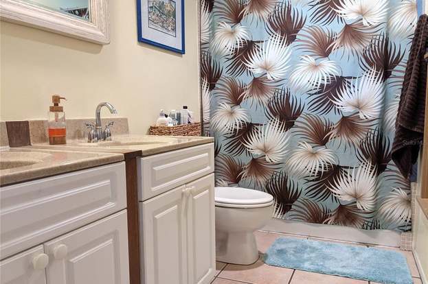 Building Photo - 644 Bonita Ct