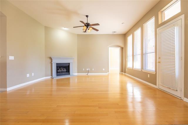 Building Photo - 4552 Oak Shores Dr