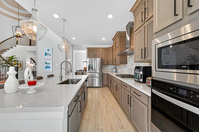 Building Photo - 8735 Flounder Rosa Ln
