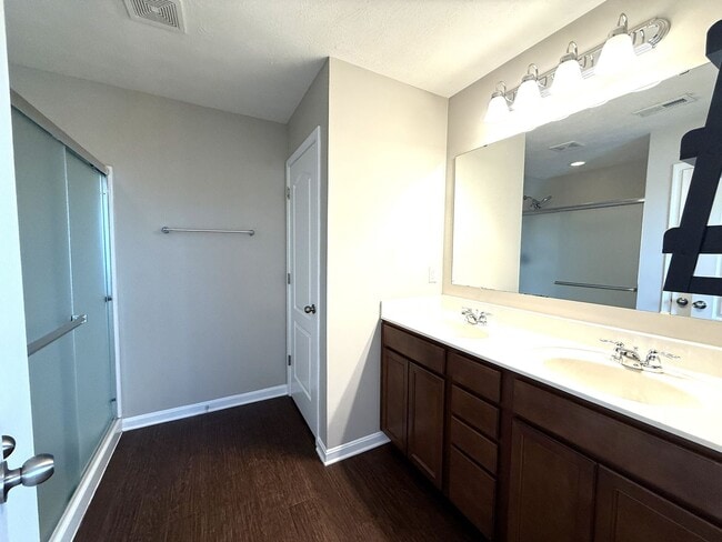 Building Photo - 11727 Trottingham Cir