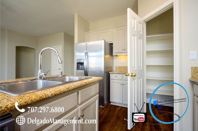 Building Photo - Gorgeous single level home located in the Northgate neighborhood of East Vallejo