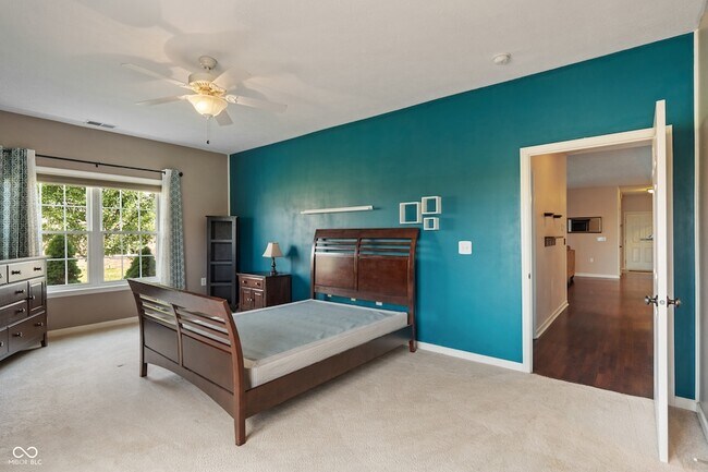 Building Photo - 4320 Hamilton Way