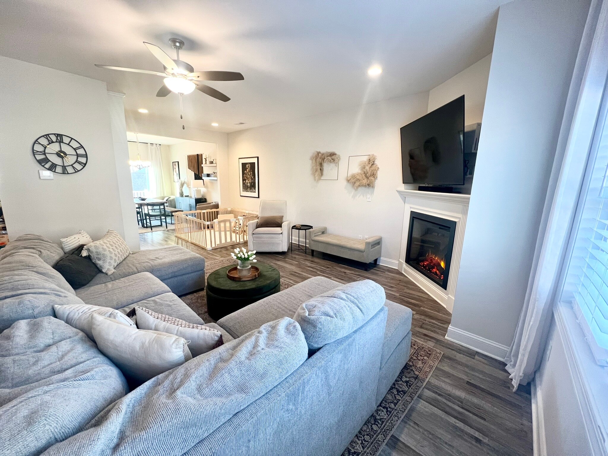 Building Photo - 309 Pasture Ln