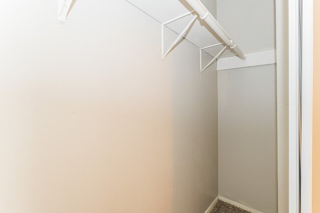 Building Photo - 20327 Bridgedale Ln
