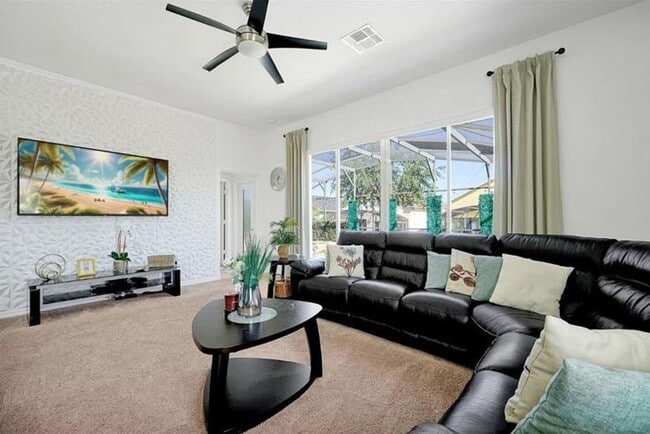 Building Photo - Stunning Fully Furnished and Decorated home in Davenport with Private Pool!