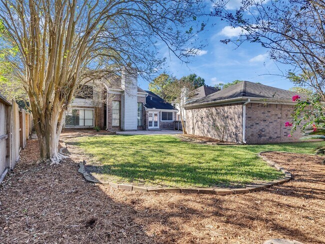 Building Photo - 2108 Autumn Cove Dr