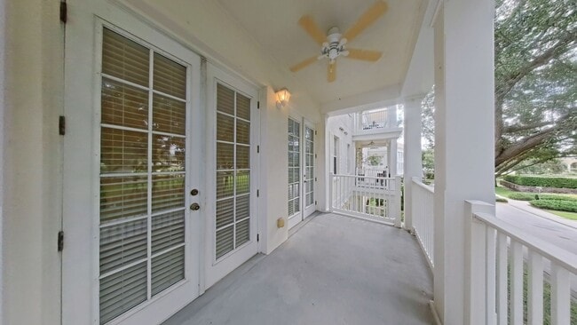 Building Photo - Luxury 3/2 Reunion Condo